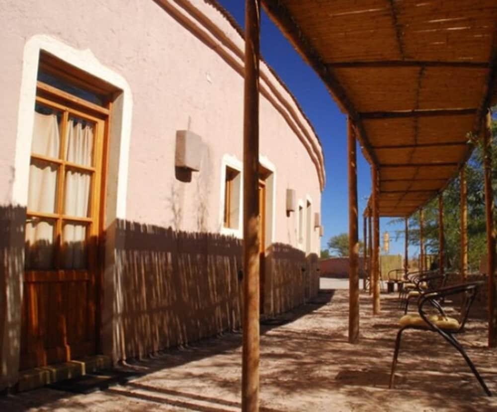 Hotel Tulor Сан Педро де Атакама Екстериор снимка
